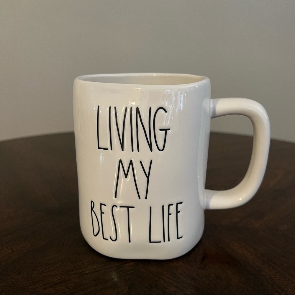 “LIVING MY BEST LIFE” Coffee Mug